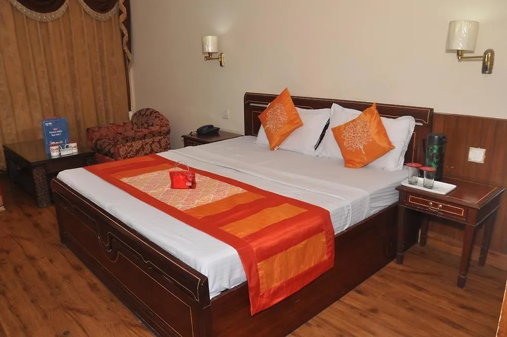 Hotel Aachman Regency Shimla