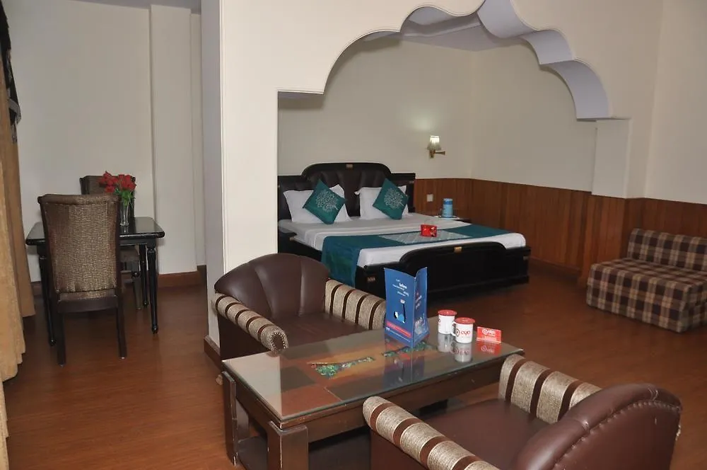 Hotel Aachman Regency Shimla 3*,