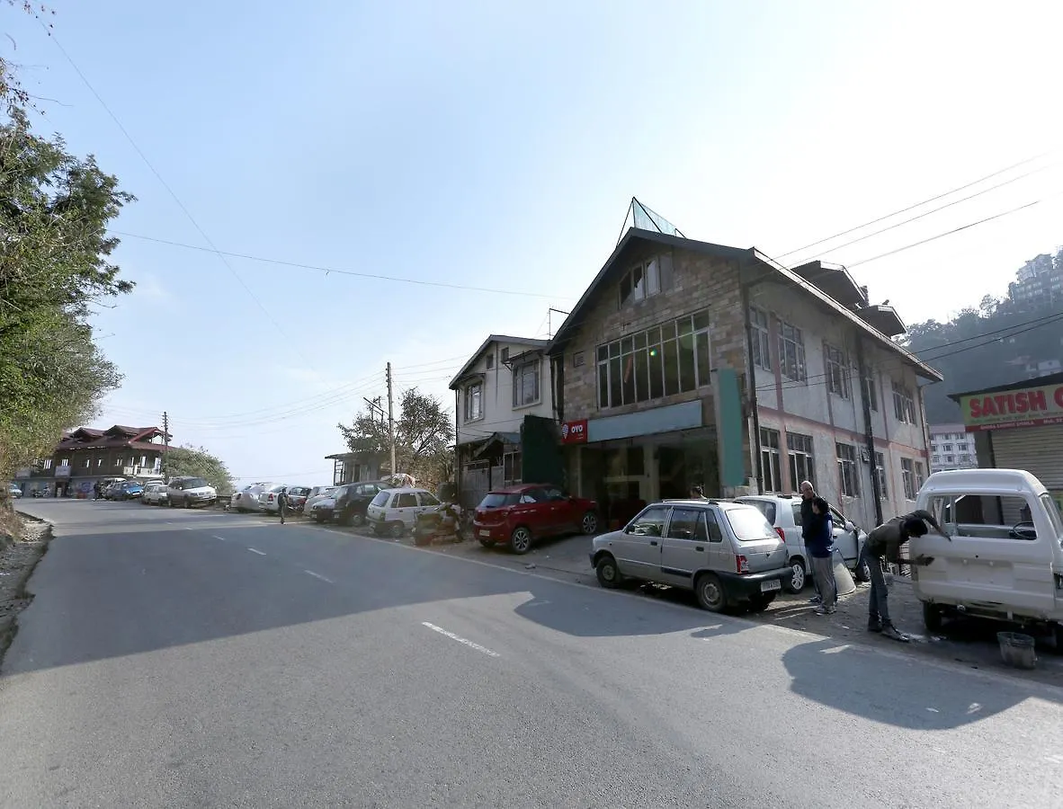 Hotel Aachman Regency Shimla
