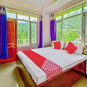O Moksh Hotel